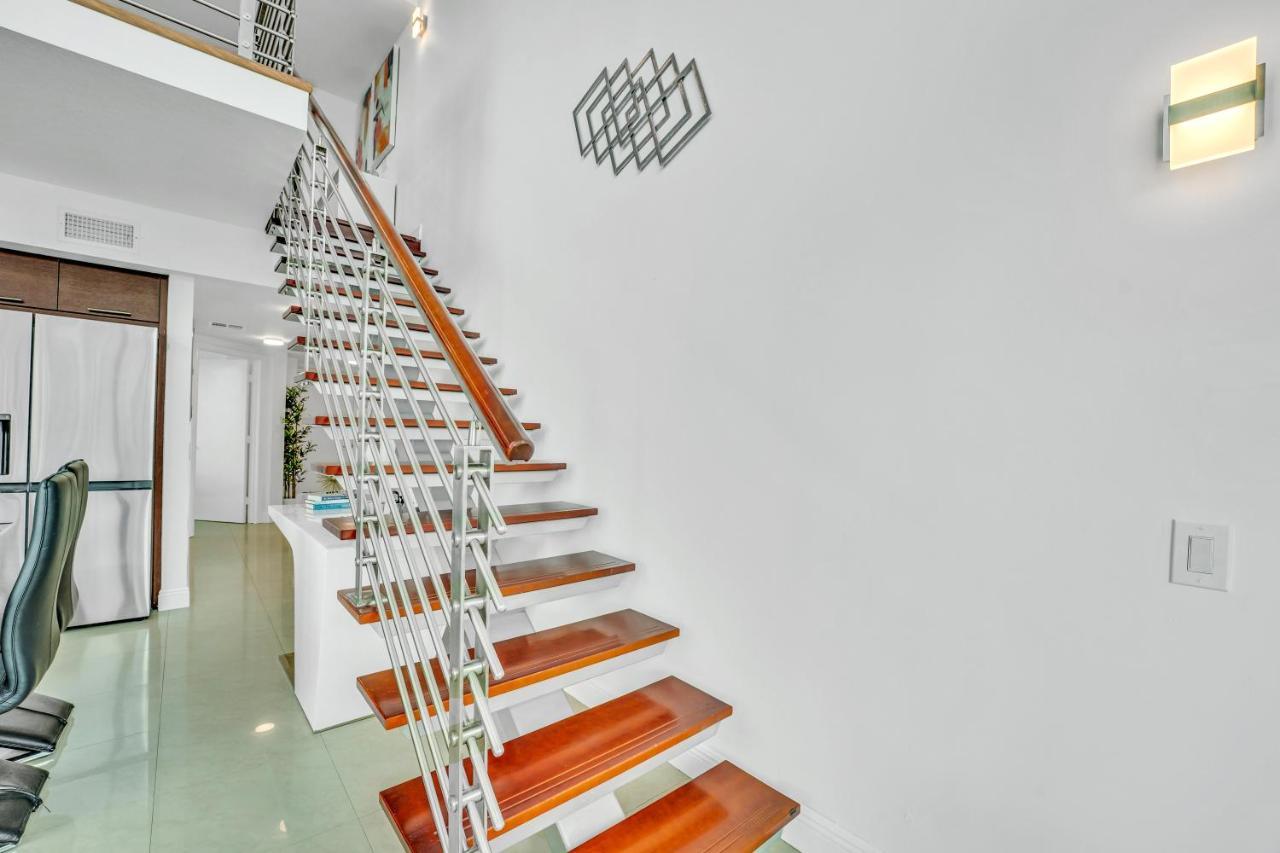 Villa Modern 2 Story Loft 2Br With Breathtaking Views à Miami Extérieur photo