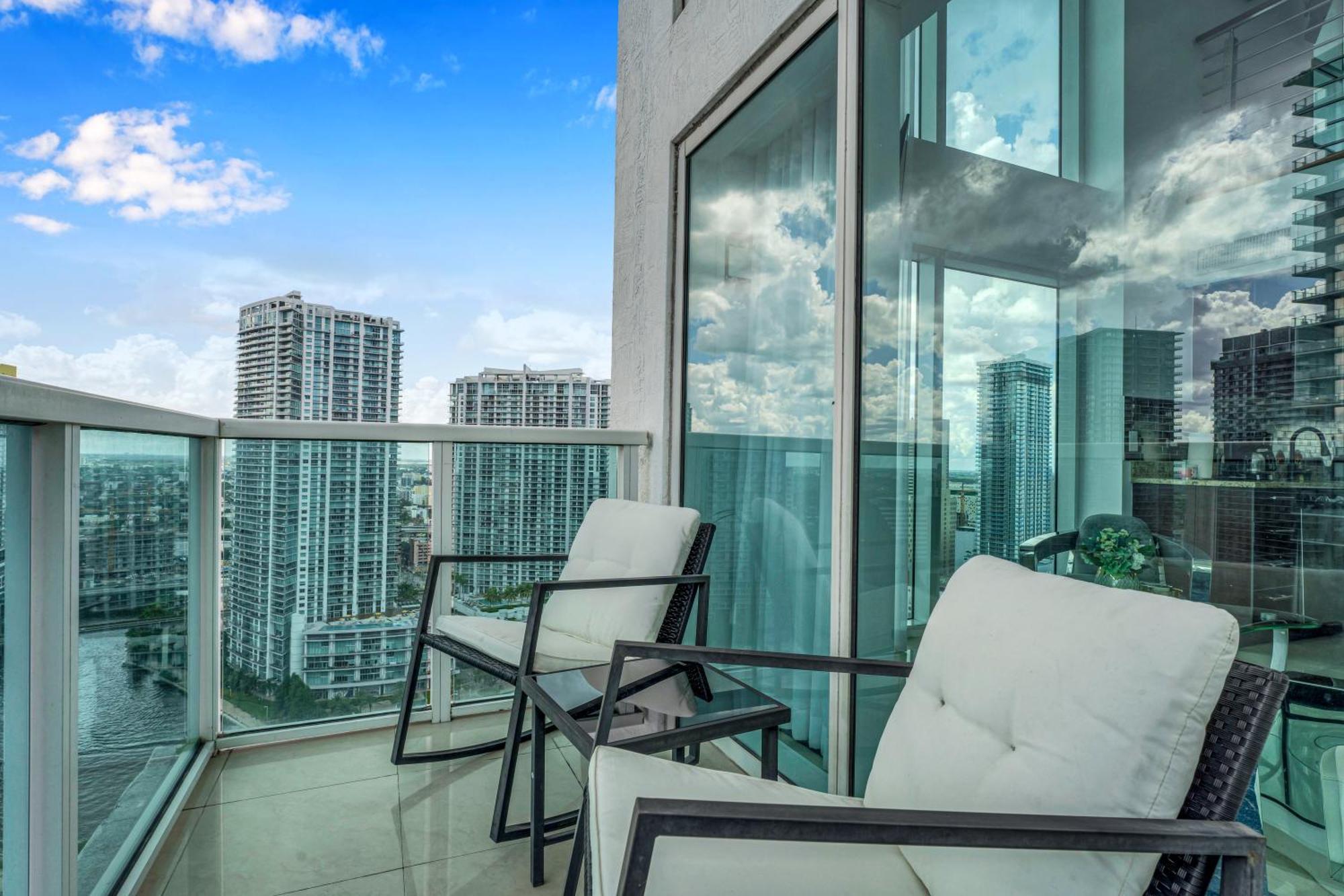 Villa Modern 2 Story Loft 2Br With Breathtaking Views à Miami Extérieur photo