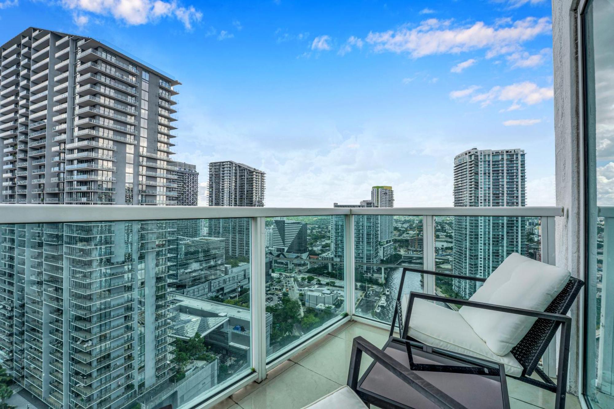 Villa Modern 2 Story Loft 2Br With Breathtaking Views à Miami Extérieur photo