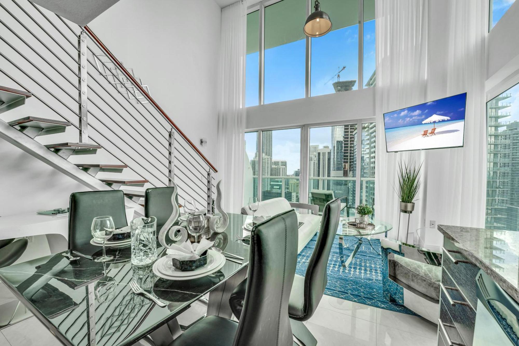 Villa Modern 2 Story Loft 2Br With Breathtaking Views à Miami Extérieur photo